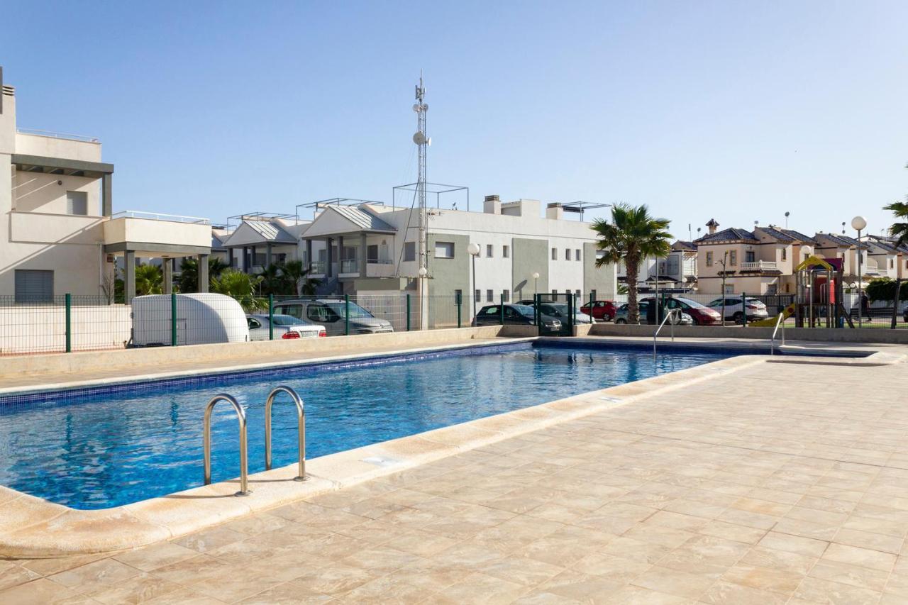 Bungalow Pink Garden Orihuela Exterior photo